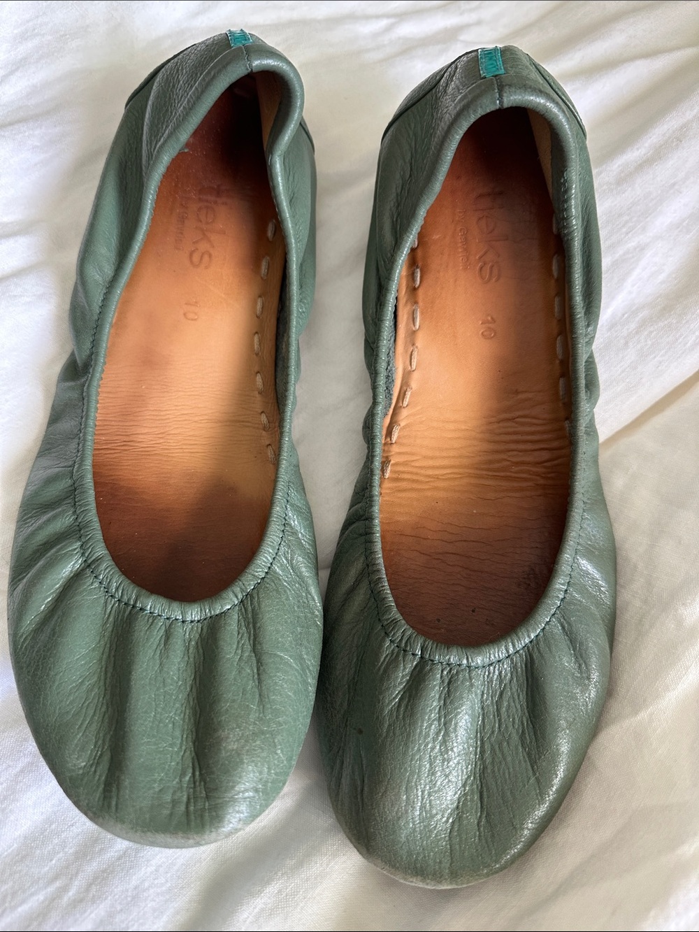 Tieks Green Leather Ballet Flats size 10